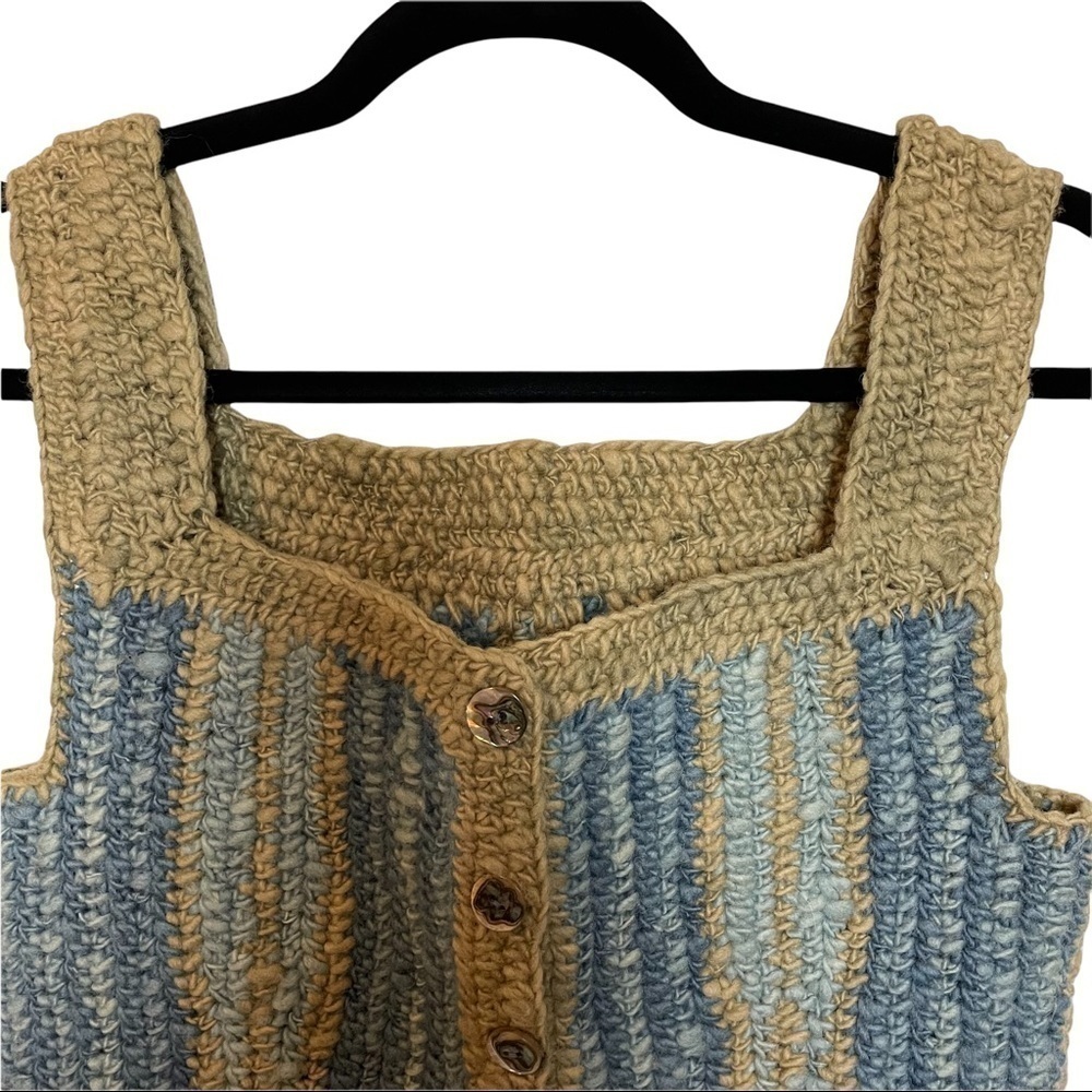 Crochet Button front Handmade Cropped Top w/ Abalone Buttons - Picture 9 of 13